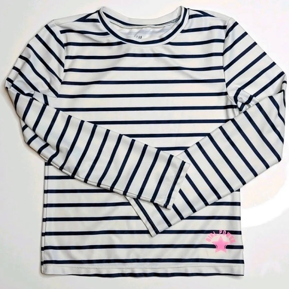 Kids GAP rash guard Size medium​
